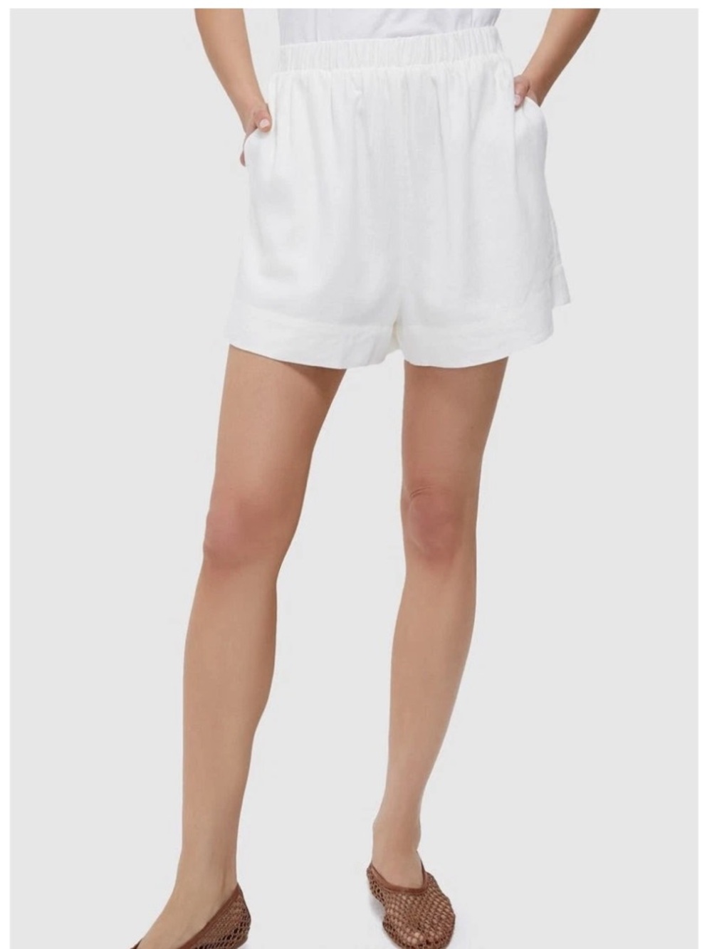 NWT TUCKERNUCK X STUDIO MCGEE Augusta Shorts Medium Ivory Linen Blend Preppy